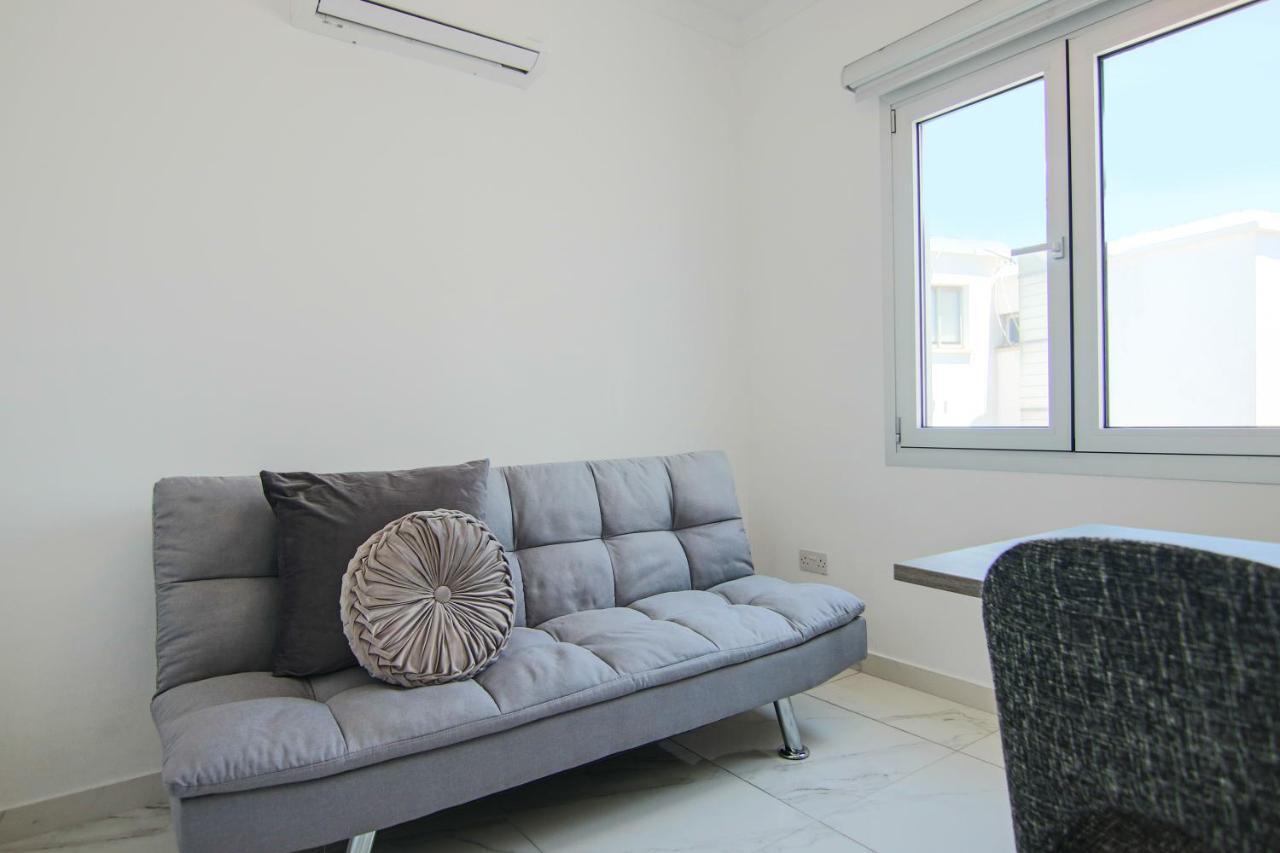 Apartament Phaedrus Living: Seaside Luxury Flat Lighthouse 66 Pafos Zewnętrze zdjęcie